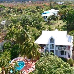 Ocean View Sai Villa San Andrés Exterior photo