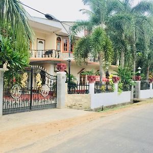 Senthil Complex Hotel Jaffna Exterior photo