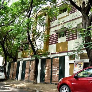 Appartement Sree Devi Niwas à Chennai Exterior photo