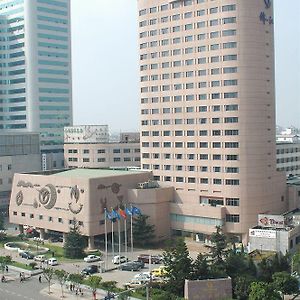 Kunming Jinjiang Hotel Exterior photo