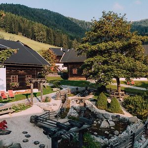 Slow Travel Resort - Kirchleitn Sankt Oswald (Carinthia) Exterior photo