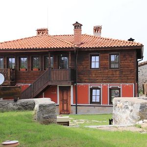 Red House Villa Копривщица Exterior photo