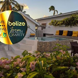 Villa Boscardi Belize City Exterior photo