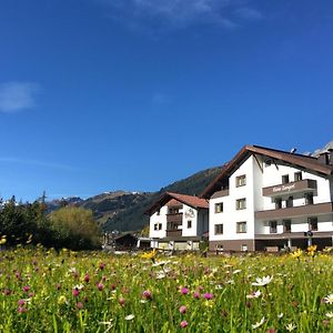 Hotel Haus Zangerl St. Anton am Arlberg Exterior photo