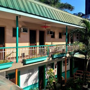 Park Vil-La Apartelle Hostel Manilla Exterior photo