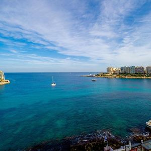 Spinola Bay Top Floor Seafront 3 Bedroom Apartment With Panoramic Sea Views - By Getawaysmalta Saint Julian's Exterior photo