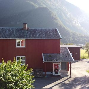 Åndalsnes Hostel Exterior photo