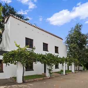 De Akker Guest House Bloemfontein Exterior photo