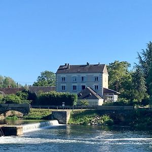 Le Moulin Du Port Bed & Breakfast Saint-Georges-sur-Cher Exterior photo