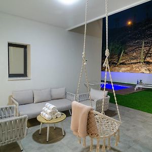 Michaelangelo Luxury Garden Apartment With Private Pool Tiberias Exterior photo