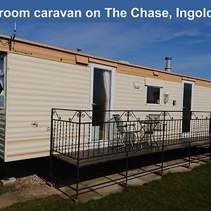 8 Berth On The Chase Hotel Ingoldmells Exterior photo