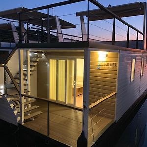 Floating House - Arena 2 Pula Exterior photo