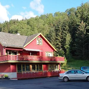 Kvamsdal Pensjonat 3 Eidfjord Exterior photo