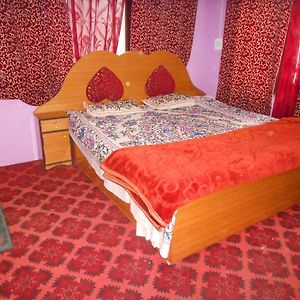 Alamdar Guest House Srinagar (Jammu and Kashmir) Exterior photo