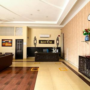 Hotel One Lalazar Multan Exterior photo