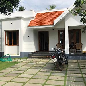 Beautiful Village House With All Facilities. Alappuzha Exterior photo
