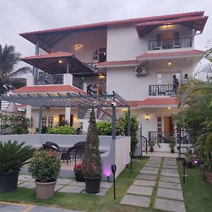 Elegant Holiday Homes Coorg Madikeri Exterior photo