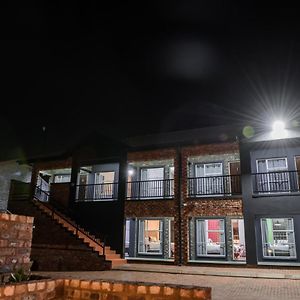 Melrose Place Guestrooms Potchefstroom Exterior photo