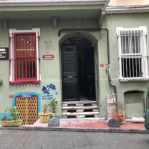 Ganbaru Tours - Flats In Galata Apartment Istanbul Exterior photo