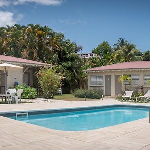 Hotel Les Bananiers Le Gosier  Exterior photo