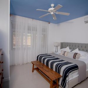 Appartement Ocho Rios Penthouse At Whispering Seas Exterior photo