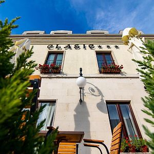 Hotel Clasic Sebeş Exterior photo