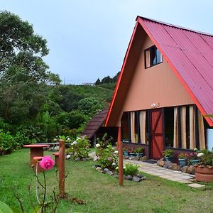 Reserva Natural Cerro Alto Hostal Empalme Exterior photo