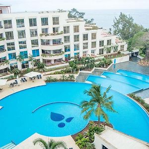 Kilua Beach Resort Mombasa Exterior photo