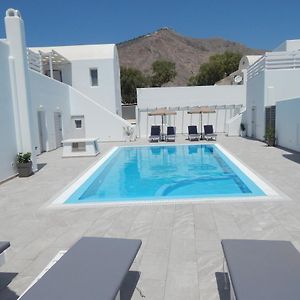 Petra Aqua Villa Περίσσα Exterior photo