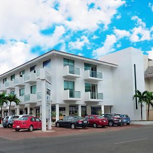 Hotel Plaza Playa Playa del Carmen Exterior photo