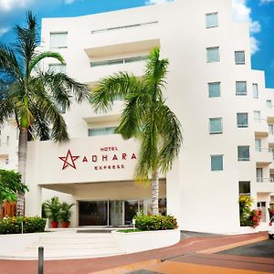 Adhara Express Cancun Exterior photo