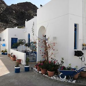 The Blue Gate Villa Mascate Exterior photo