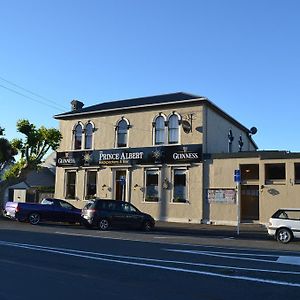 The Prince Albert Backpackers & Bar Nelson Exterior photo