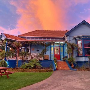 The Villa Backpackers alojamiento Picton Exterior photo