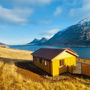 Langahlid Cottages & Hot Tubs Seythisfjorthur Exterior photo