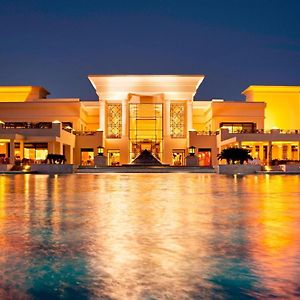 Sheraton Soma Bay Resort Hurghada Exterior photo