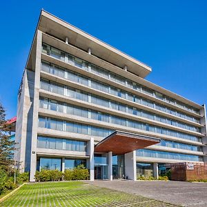 Wyndham Concepcion Pettra Hotel Exterior photo