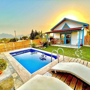 Villa Rengin Datça (Havuzlu) Günlük Haftalık Kiralık Exterior photo
