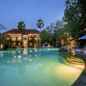 Hotel Kumala Pantai Legian (Bali) Exterior photo