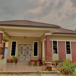 Rk Asiana Homestay, Kemaman Chukai Exterior photo