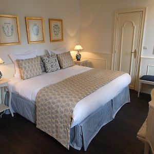 Pand 17 - Charming Guesthouse Bruges Room photo