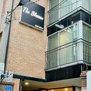 The Blossom Yeonnam Guesthouse Seoul Exterior photo