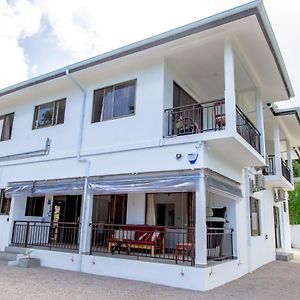 Riverside Mount Simpson - Seychelles Island Apartment Beau Vallon  Exterior photo