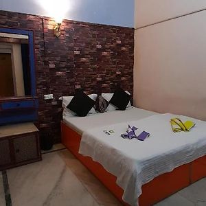 G Vibes Guest House Agra (Uttar Pradesh) Exterior photo
