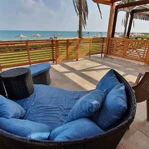 Breathtaking Luxury & Spacious 2-Bedroom 1St Row Direct Seaview At Stella Sea View Sokhna Ain Suchna Exterior photo