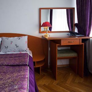 Hetman Hotel Lwów Room photo