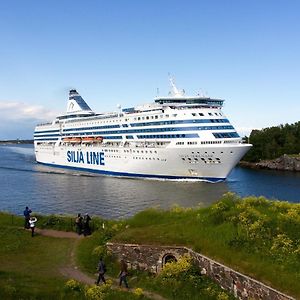 Silja Line ferry - Helsinki to Stockholm Hotell Exterior photo