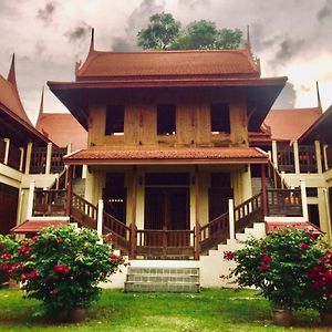 Luang Chumni Village Ayutthaya Exterior photo