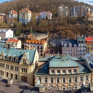 Karlovy Vary Zamecky Vrch Exterior photo