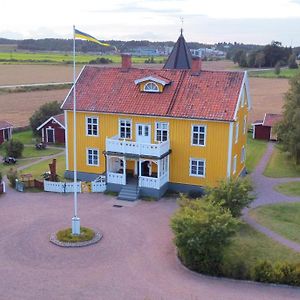 Smålandsbyn i Vimmerby Hotell Exterior photo